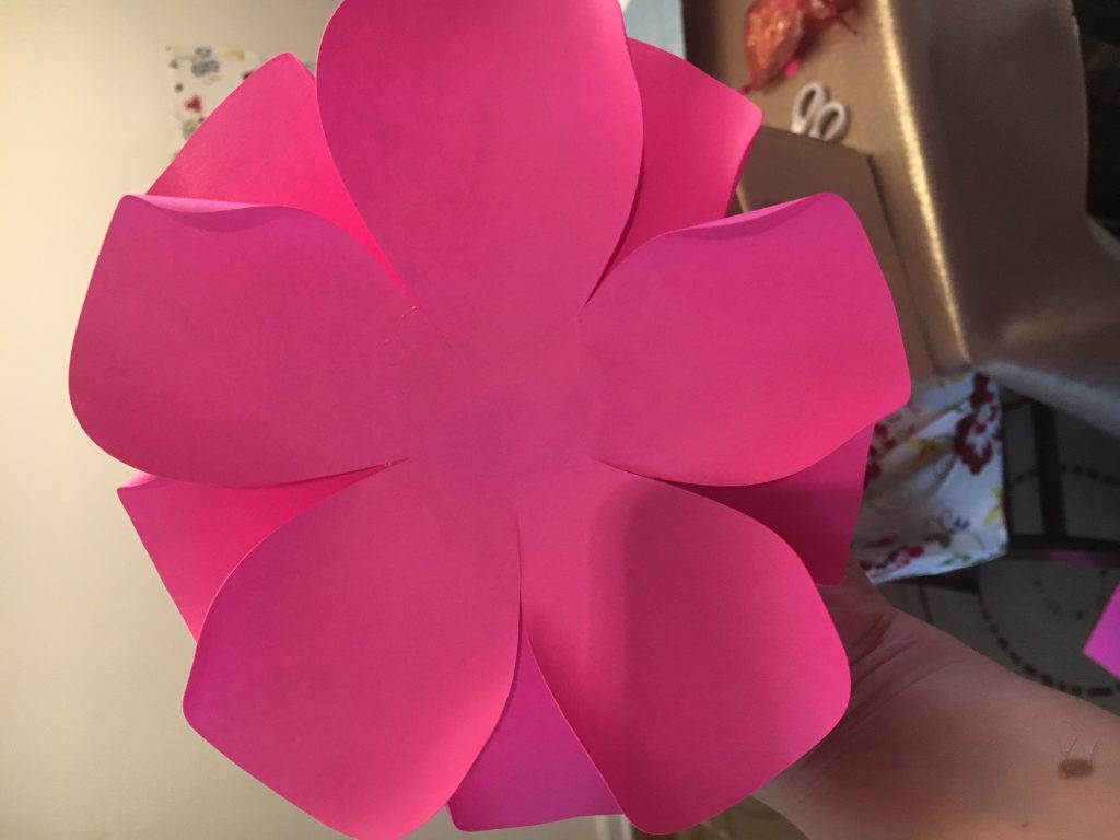 How To Make Paper Flowers Quickly