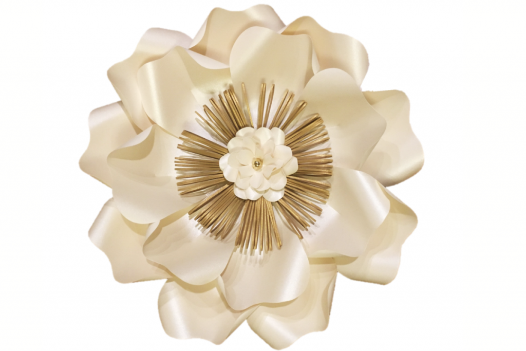 Paper Flower Centers white and gold