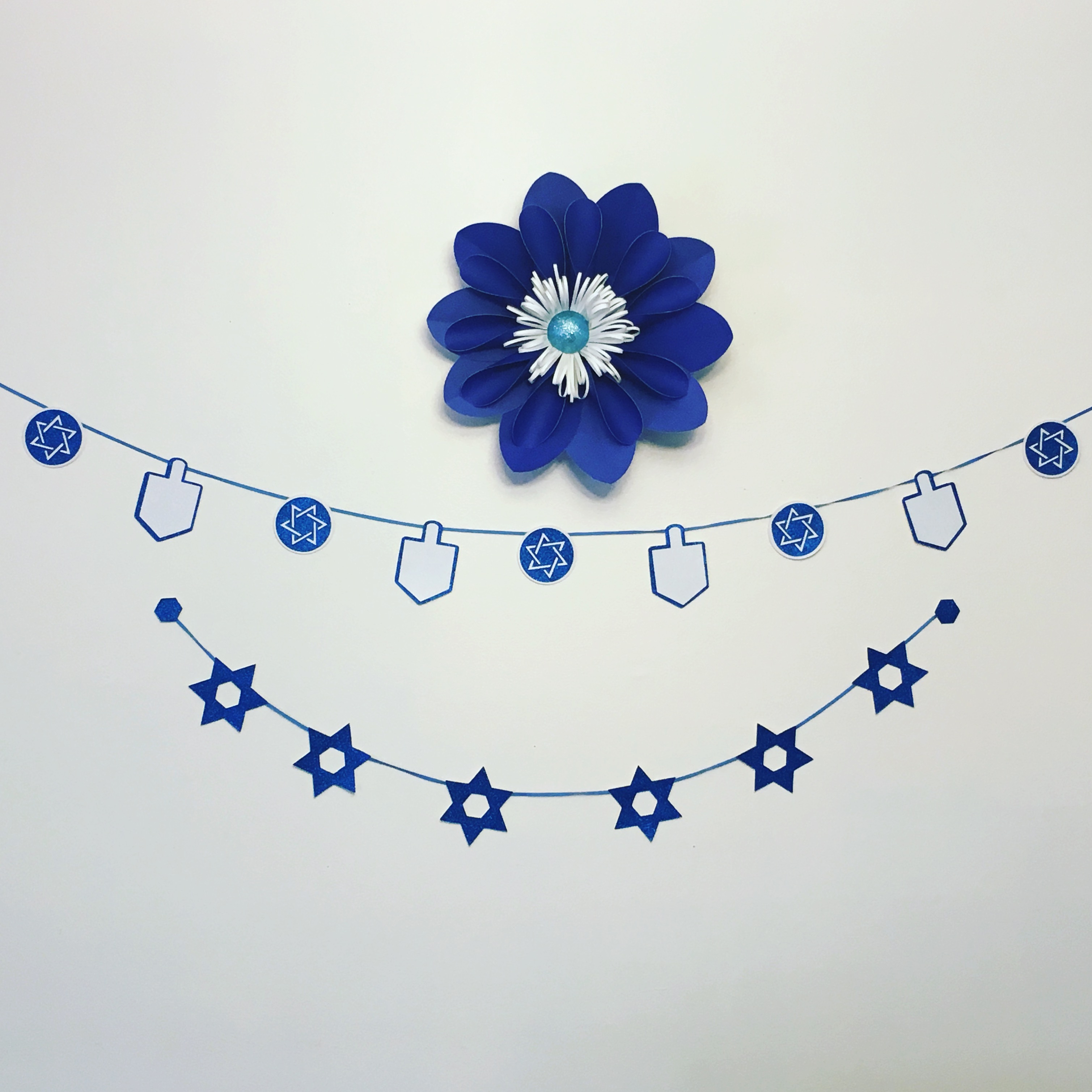 White Core Cardstock paper flower garland